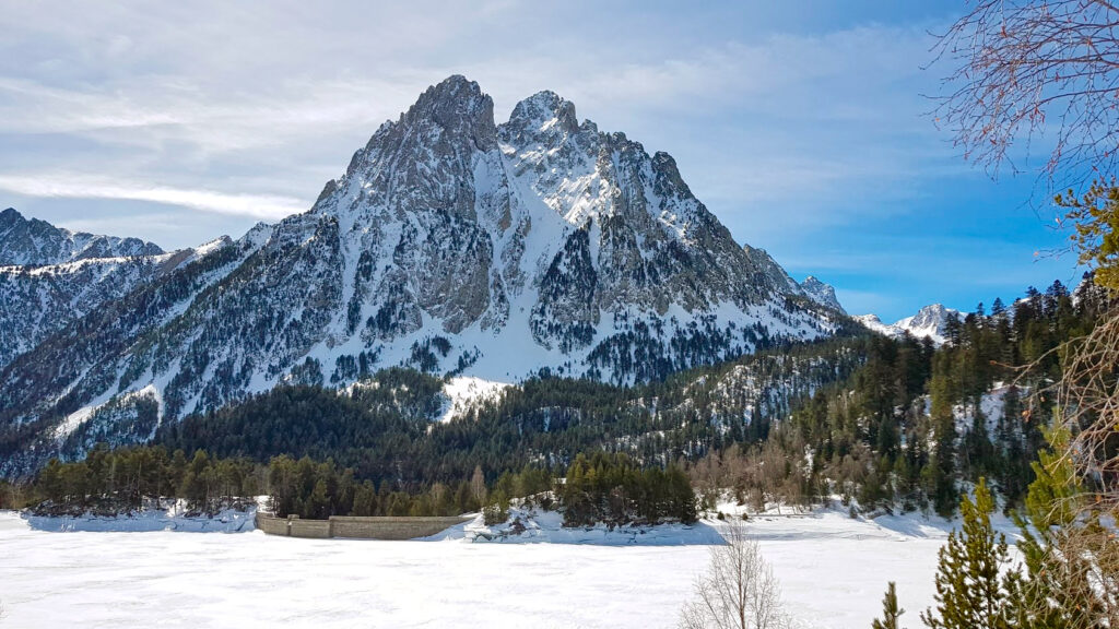 Els Encantats peaks rising above Estany de Sant Maurici in Aigüestortes National Park